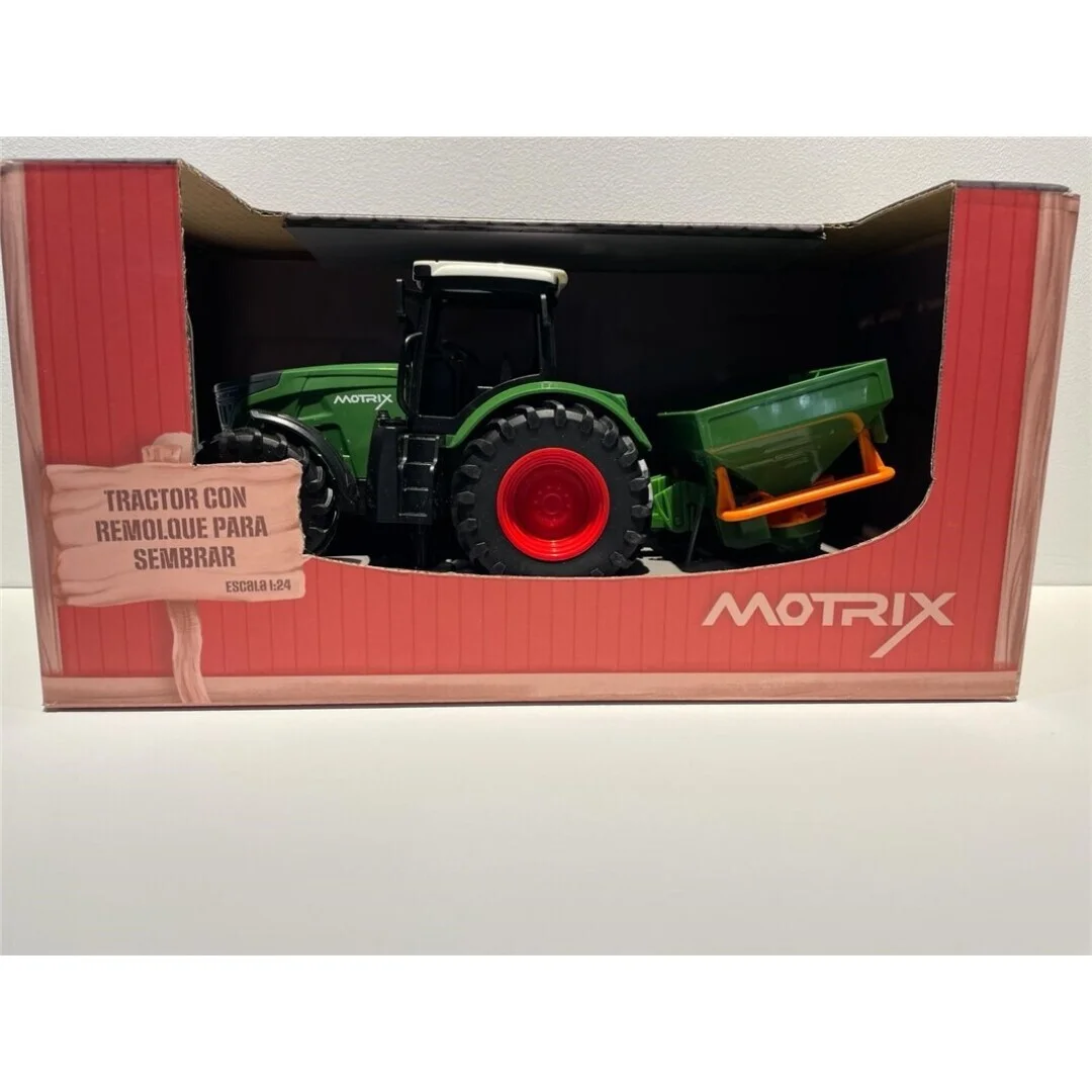 Motrix Tractor con remolque para sembrar